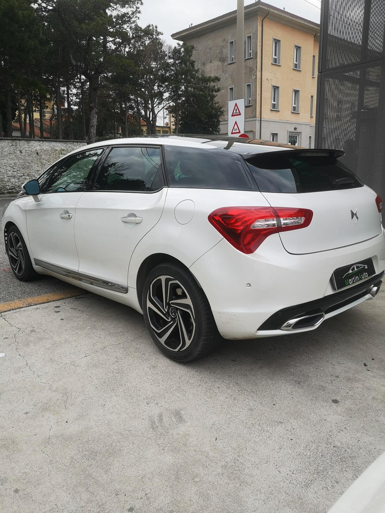 Ds DS5 2.0 Diesel 181cv - 2015