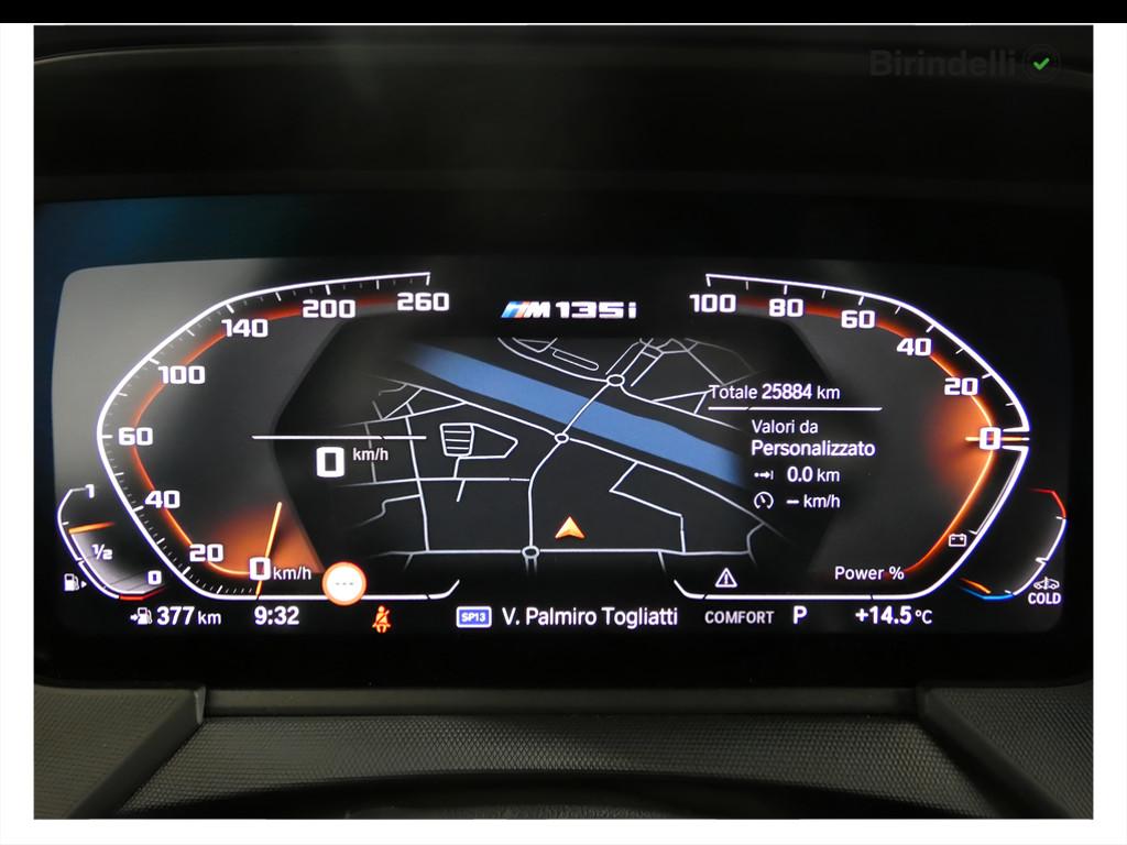 BMW Serie 1 (F40) - M 135i xDrive