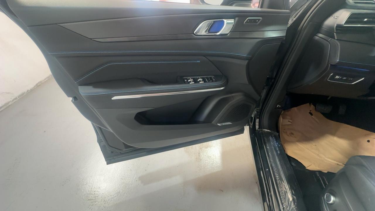 Lynk&co 01 PHEV