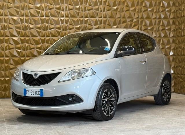 Lancia Ypsilon 1.2 69 CV 5 porte GPL Ecochic Gold