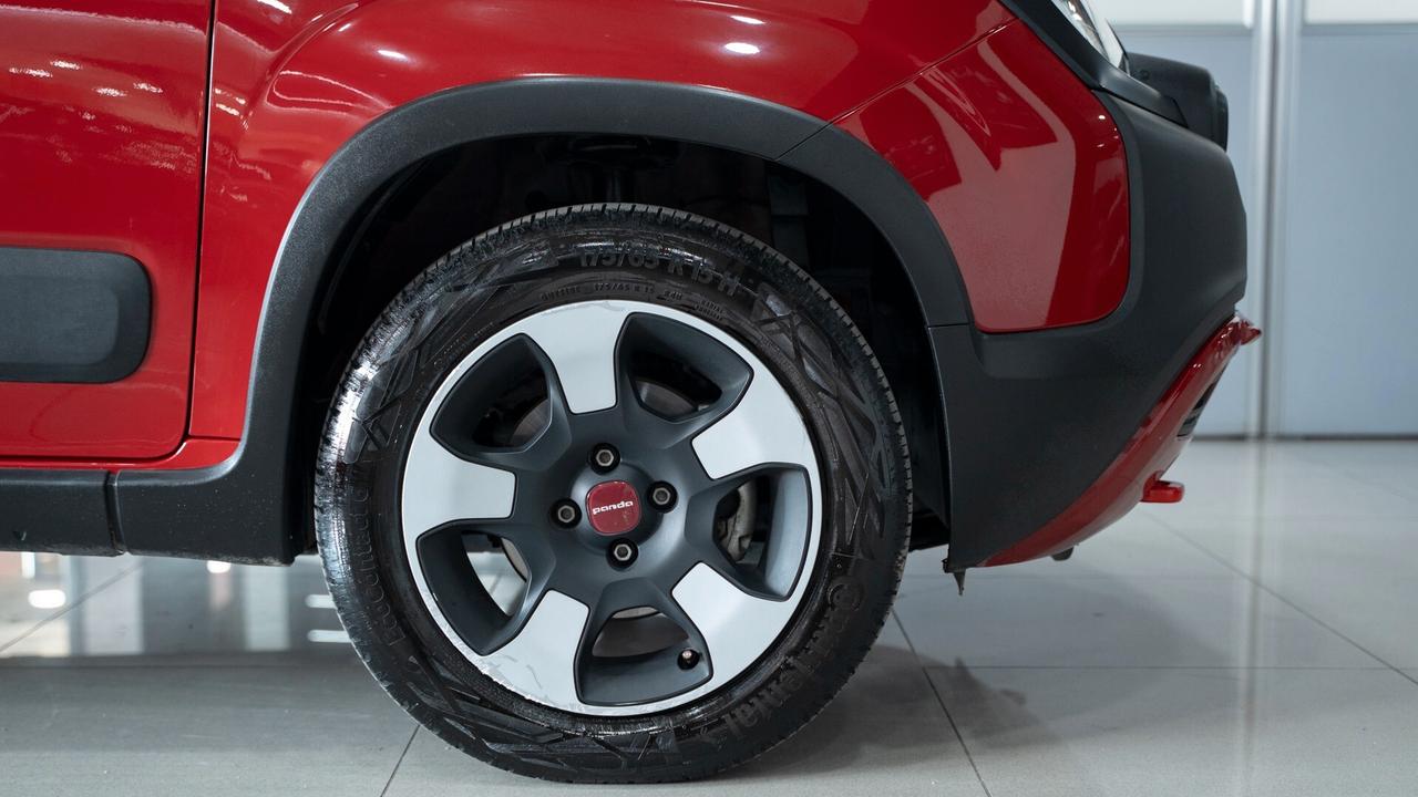 Fiat Panda 1.0 CITY CROSS 70 CV HYBRID CARPLAY LED NO VINCOLI