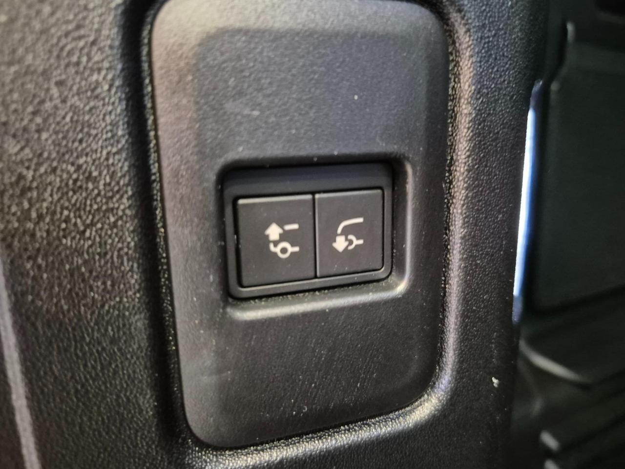 Land Rover Defender 110 3.0d i6 mhev X-Dynamic awd auto N1 - Acc/Lim - Carplay - Tetto