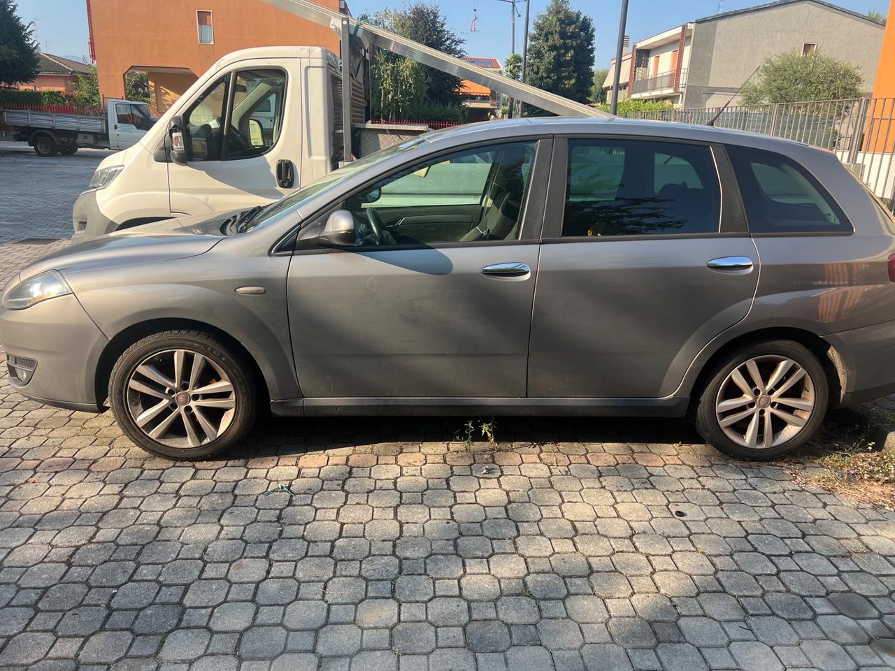 Fiat Croma 1.9 Multijet Active