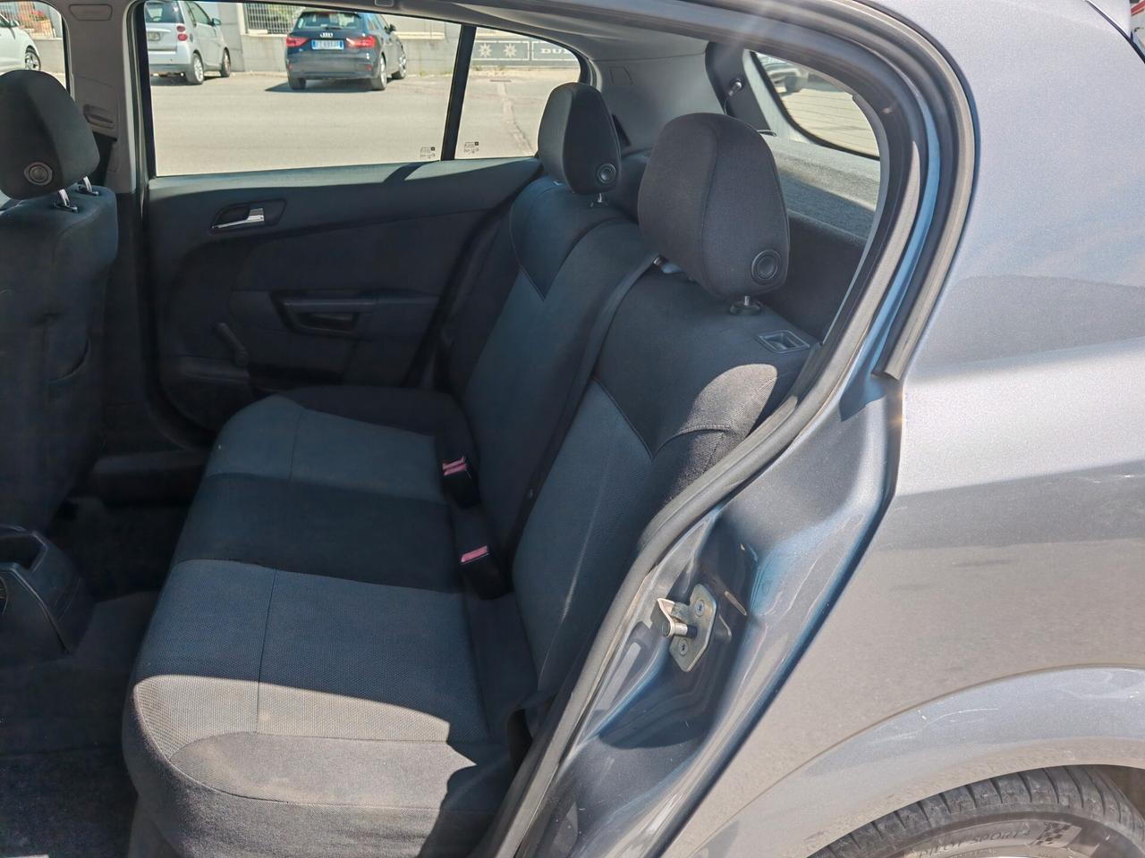 Opel Astra 1.3 CDTI 5 porte Club Unico proprietario