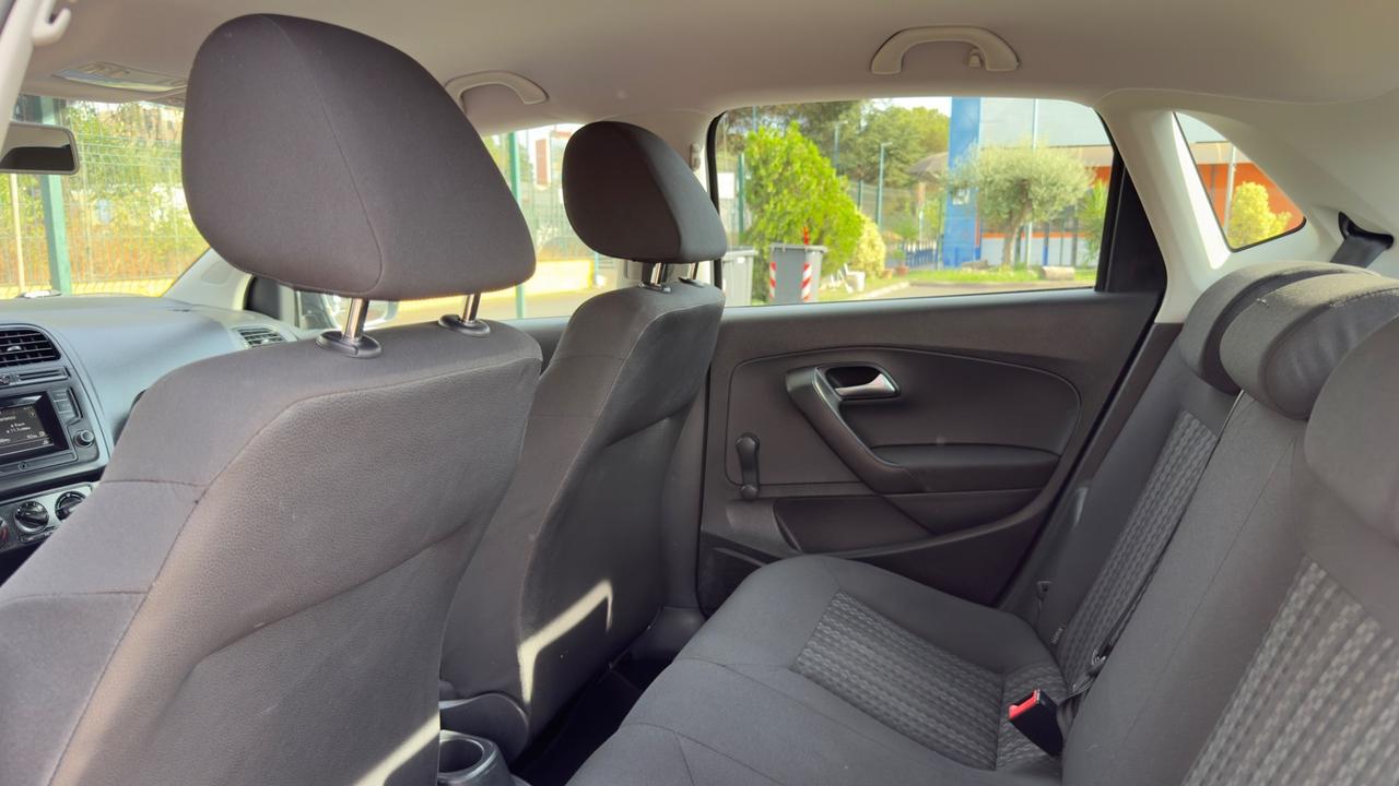 Volkswagen Polo 1.0 MPI 5p. Trendline 2015