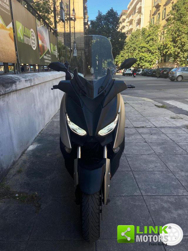 YAMAHA X-Max 400 Iron Abs