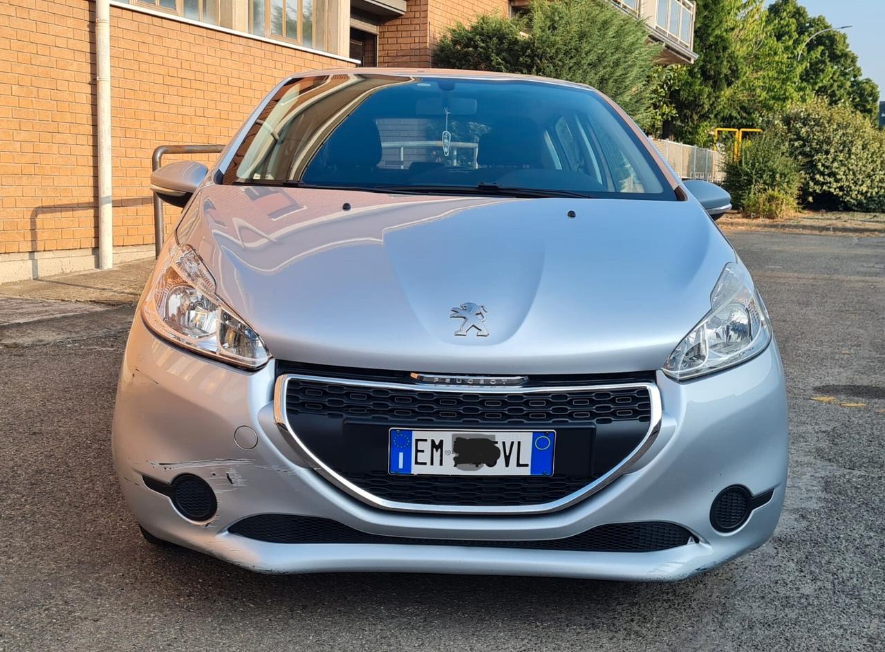 Peugeot 208 1.4 HDi 68 CV 5 porte Active