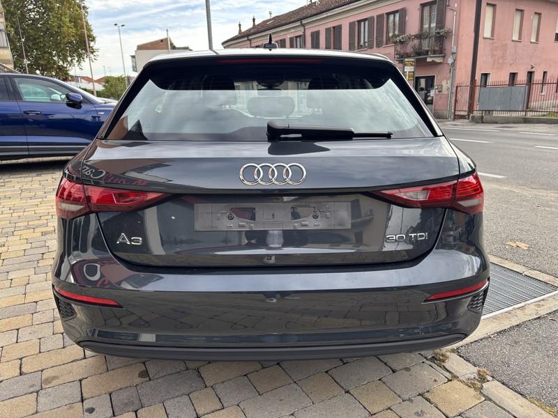 Audi A3 Sportback 30 2.0 tdi Business LED-NAVI-16"