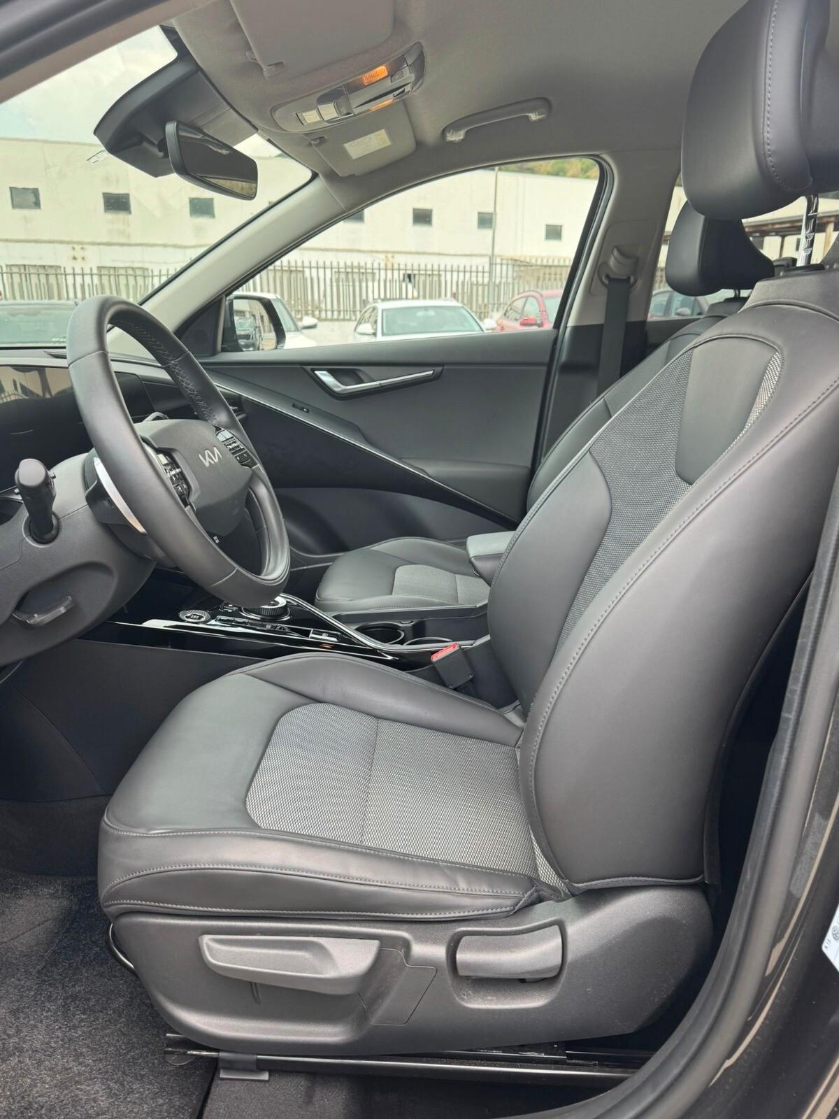 Kia Niro 1.6 GDi DCT HEV Style