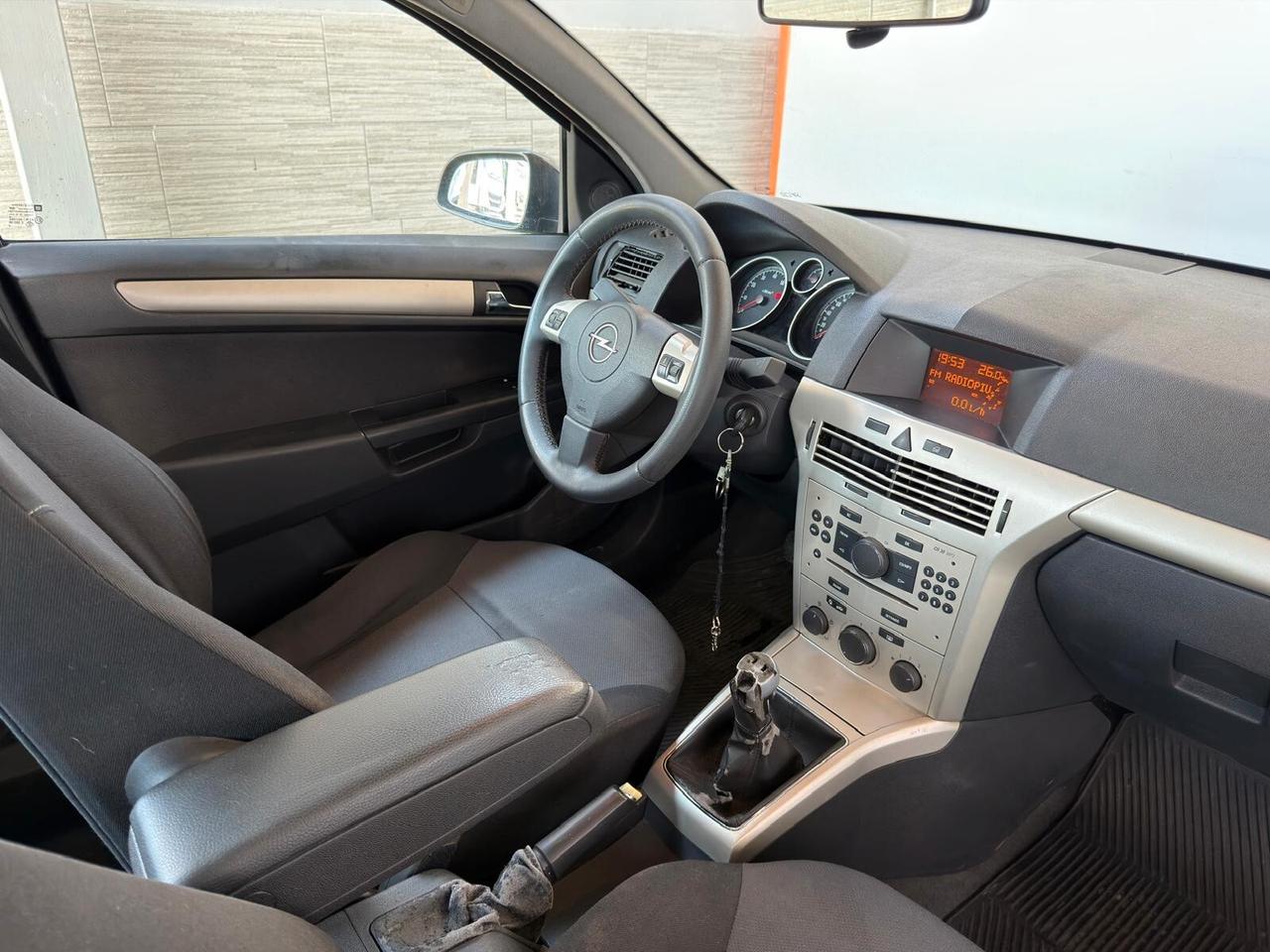 Opel Astra 1.4 16V GPL-TECH 5 porte Enjoy