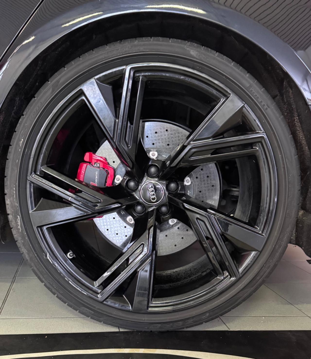 Audi RS6 V8 600 CV CERTIFICATA IVA INCLUSA TETTO CARBONCERAMICI OK PERMUTE