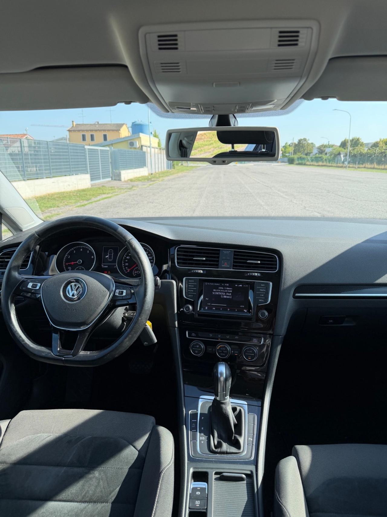 Volkswagen Golf Business 1.4 TGI DSG 5p. Highline BlueMotion