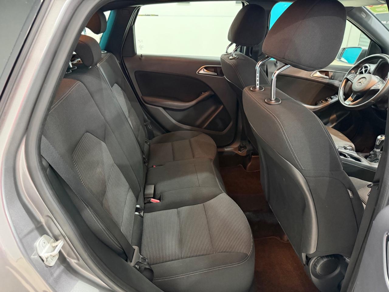 MERCEDES CLASSE B 2015 DIESEL *MANUALE *88 MILAKM CERTIFICATI