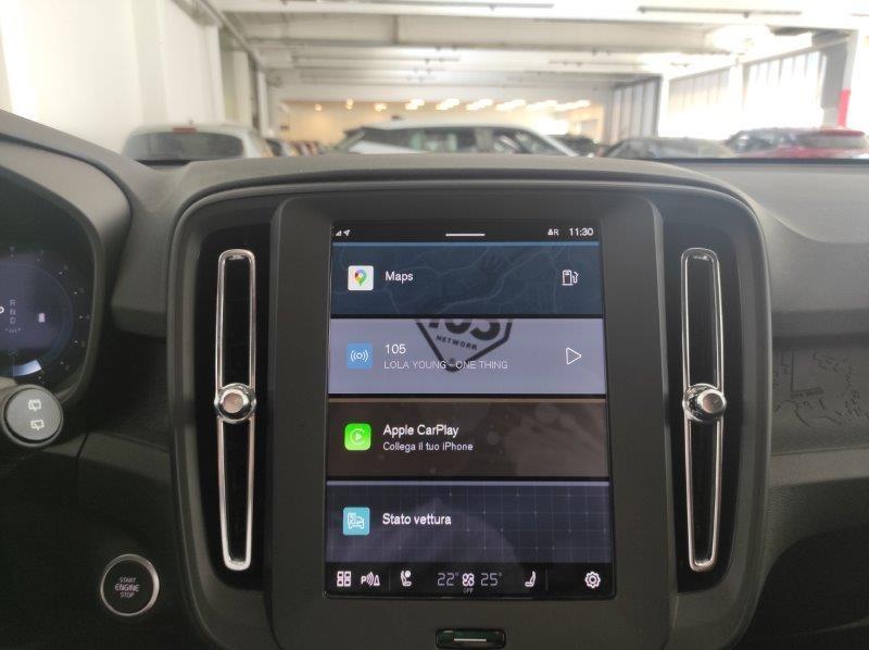 VOLVO XC40 (2017-->) - XC40 B3 automatico Essential