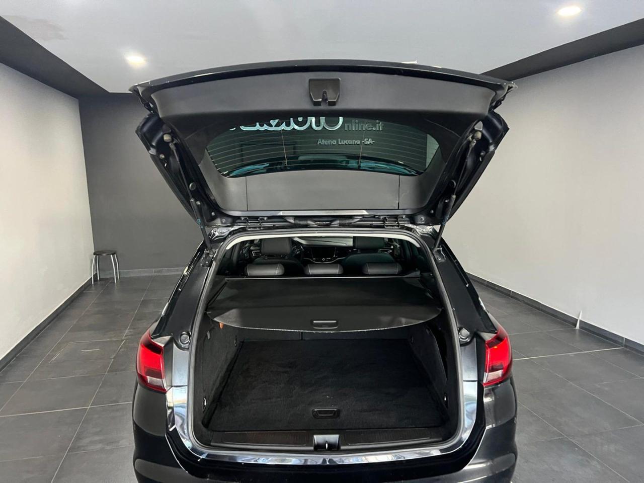 Opel Astra 1.6 CDTi 136CV aut. Sports Tourer Innovation