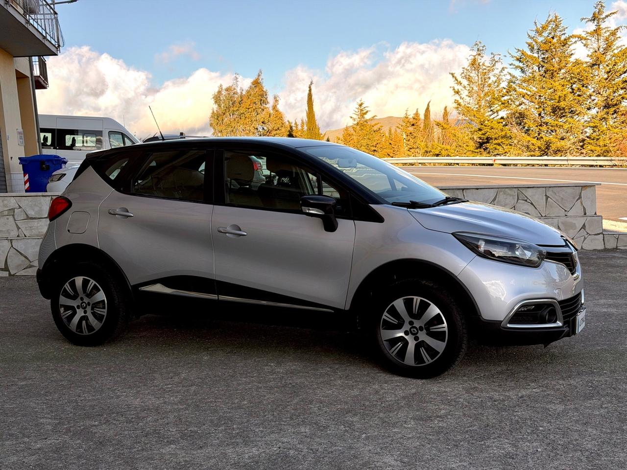 Renault Captur TCe 90 CV Energy Zen