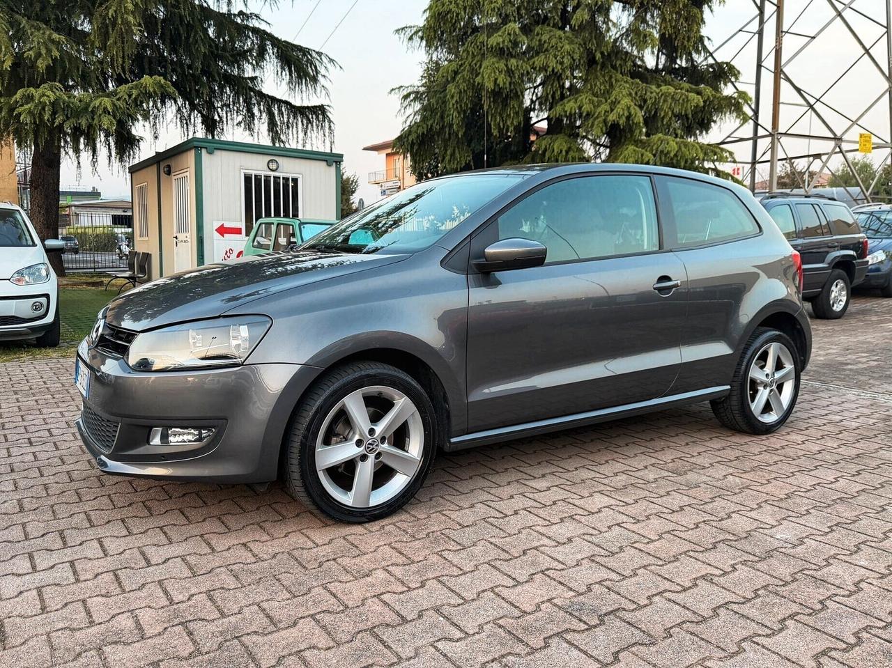 Volkswagen Polo 1.6 TDI 90CV DPF 3 porte OK NEOPATENTATI