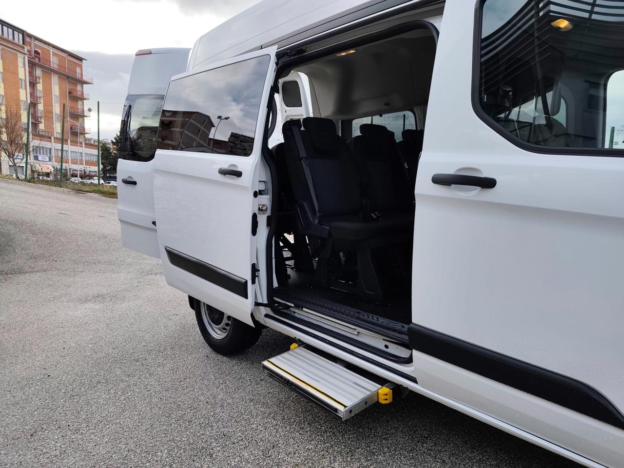 Ford Transit Custom 320 2.0 EcoBlue 130 L1 - H2, 9 Posti, Km Cert. Distribuzione OK! NAVI!