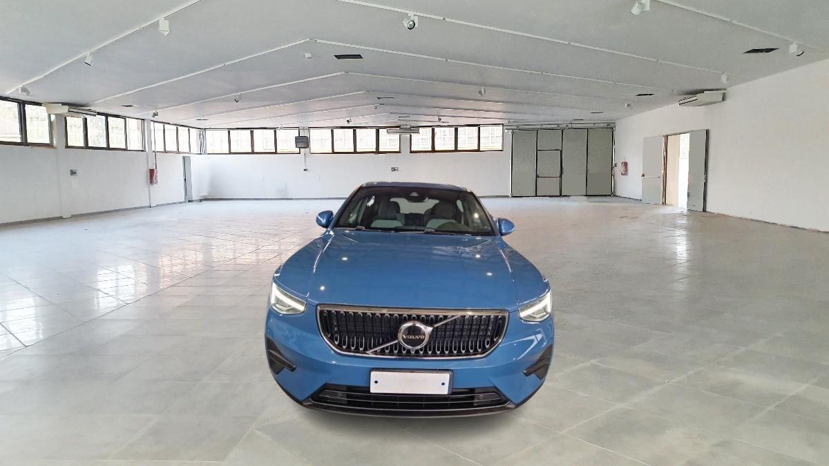 VOLVO Xc40 T2 Automatico Core N-1