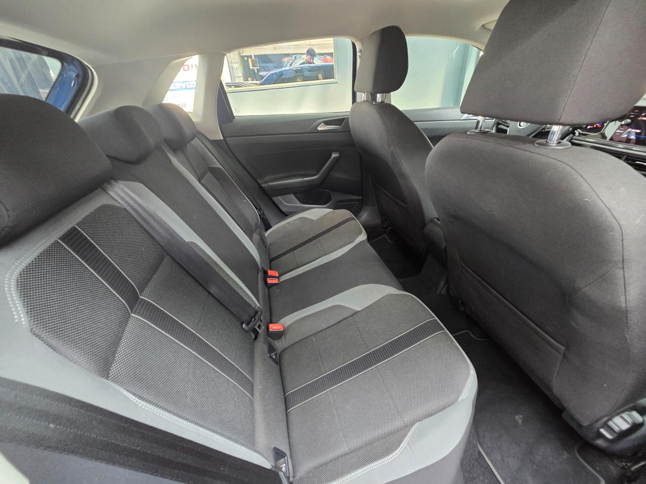 VOLKWAGEN POLO 1.0 TSI R-LINE SPORT 116CV 5P