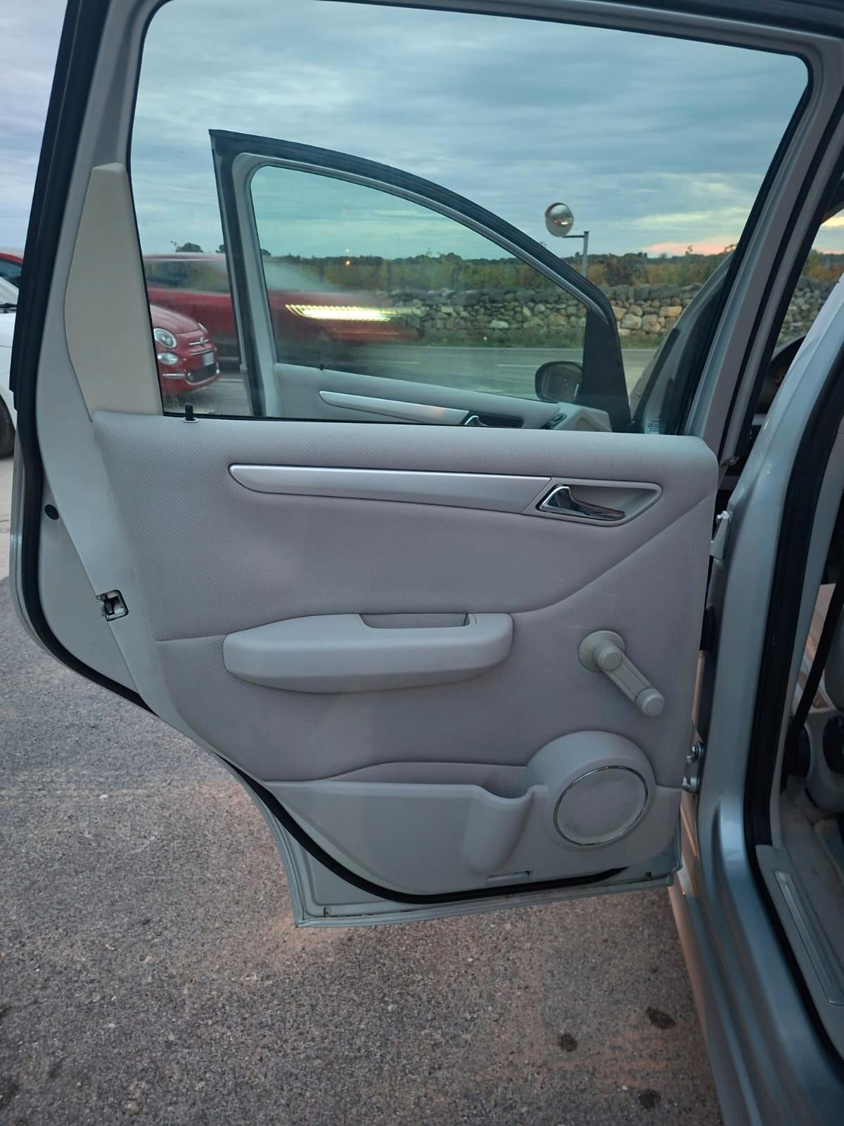 Mercedes-benz A 180 CDI Avantgarde