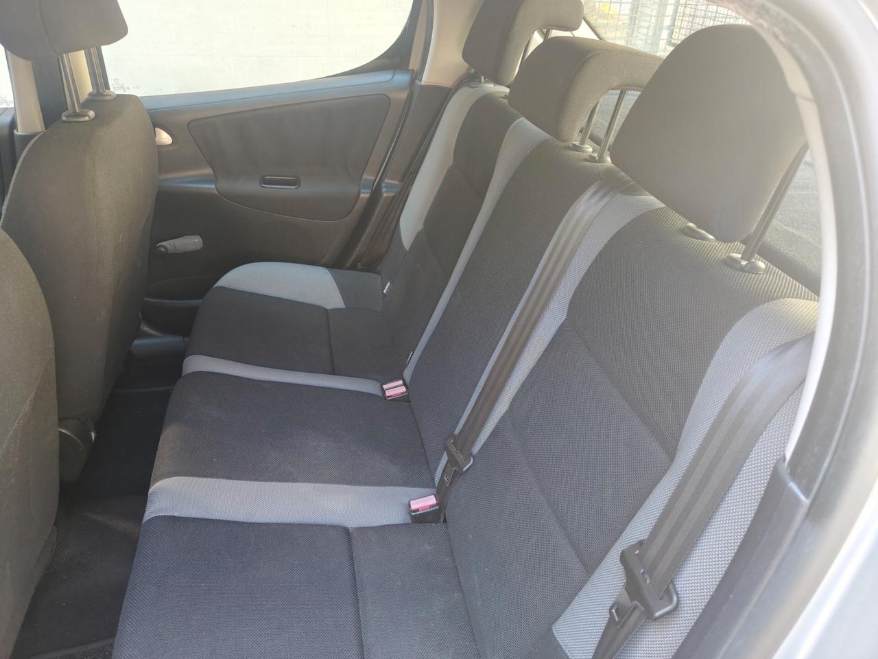 Peugeot 207 1.4 HDi 70CV 5p. XS