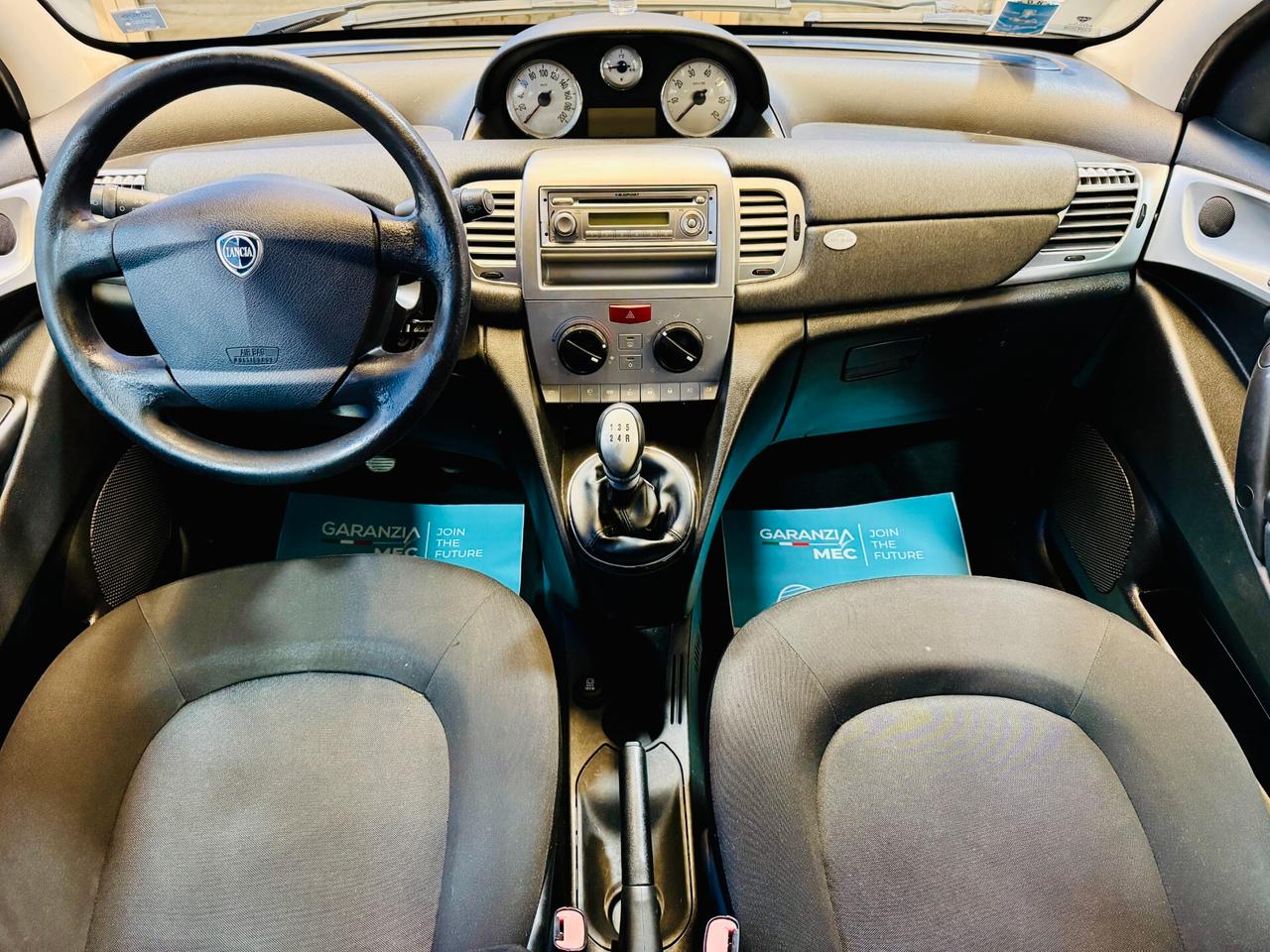 Lancia Ypsilon 3Porte 1.2 69 CV - Distribuzione nuova!