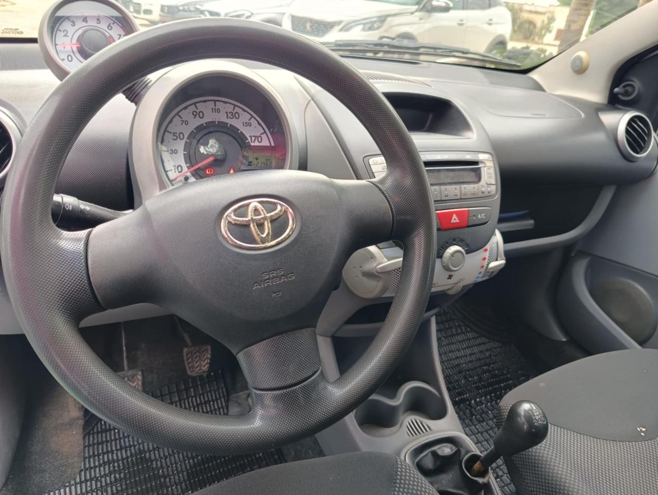 Toyota Aygo 1.0 12V VVT-i 5 porte - 2009