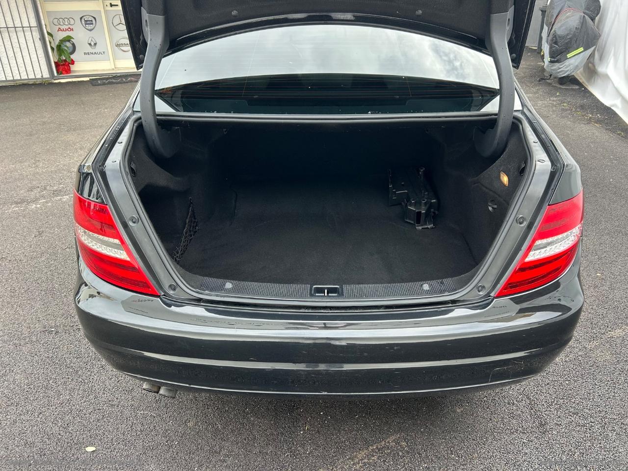 MERCEDES-BENZ C 200 CDI BlueEFFICIENCY Avantgarde