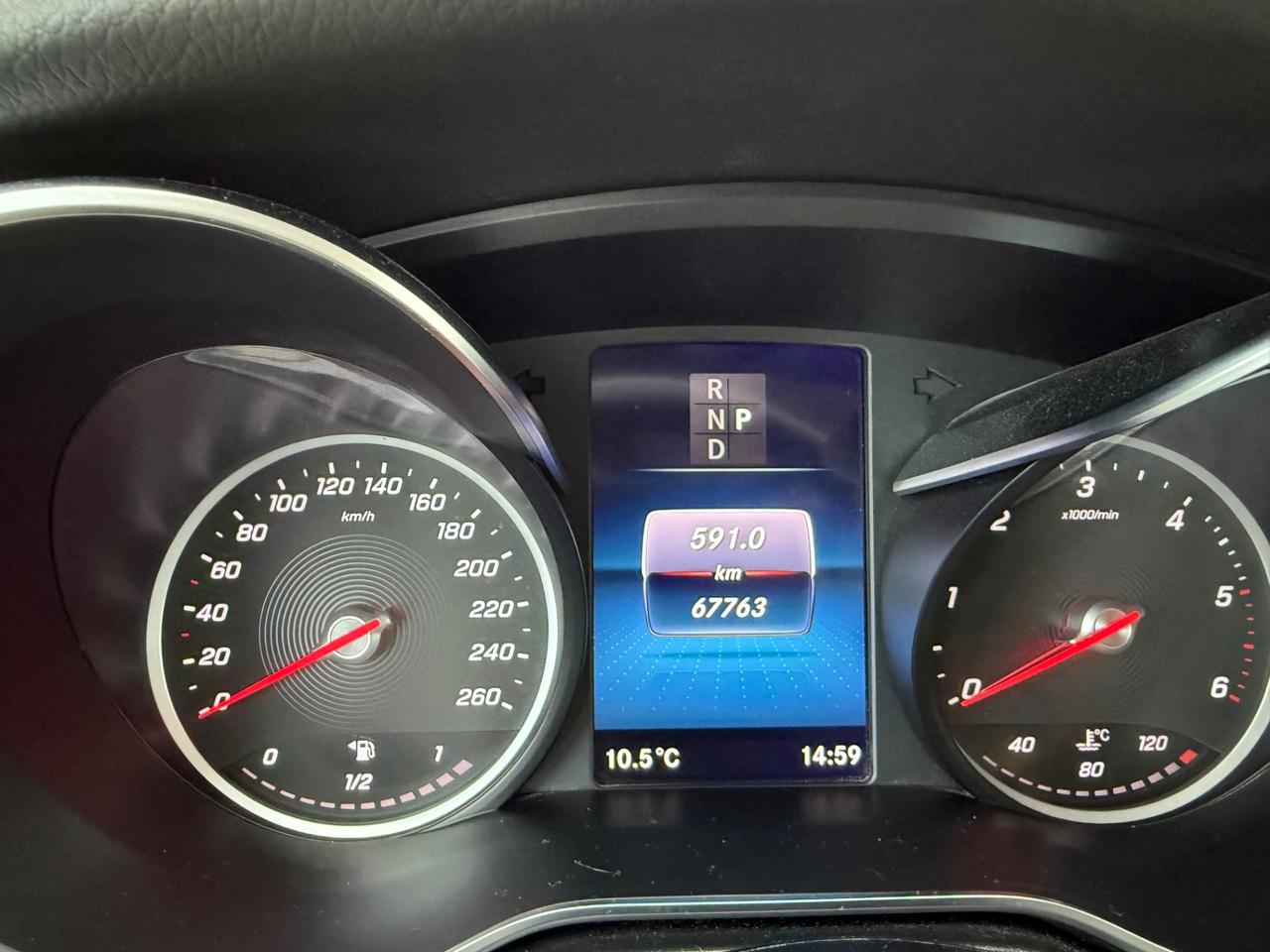 Mercedes-benz V 300 d Automatic 4Matic Premium Extralong