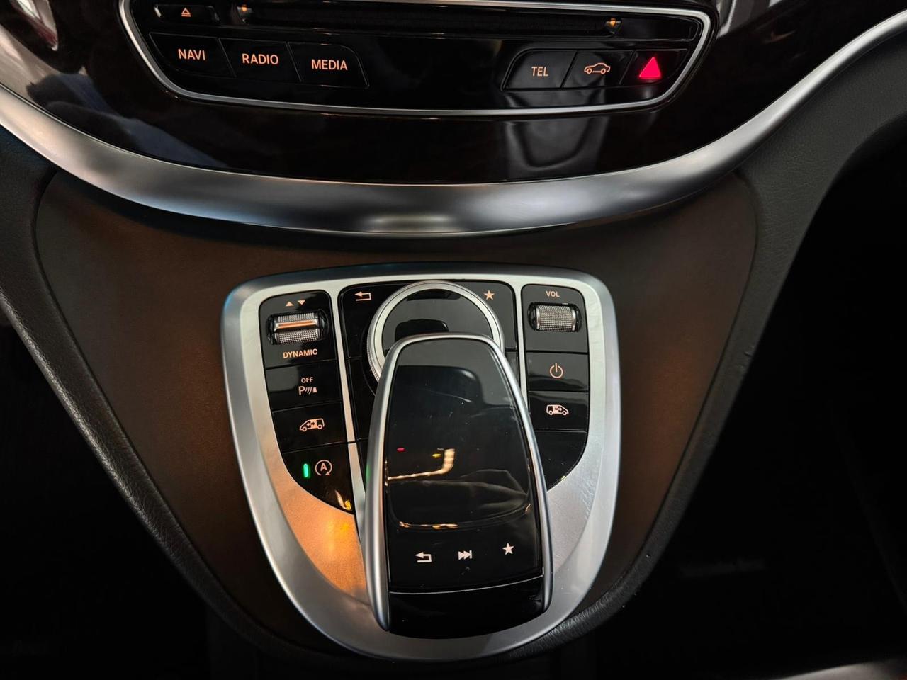 Mercedes-benz V 220 d Premium Extralong Avantgarde