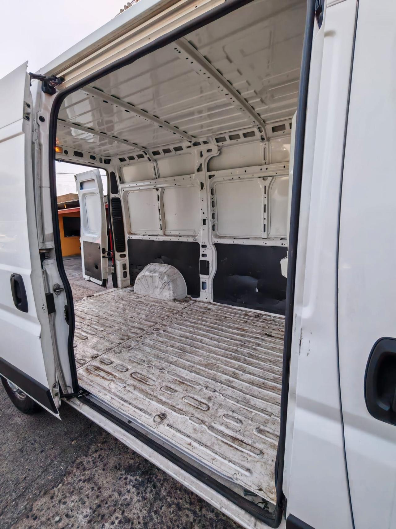 Peugeot Boxer tetto alto