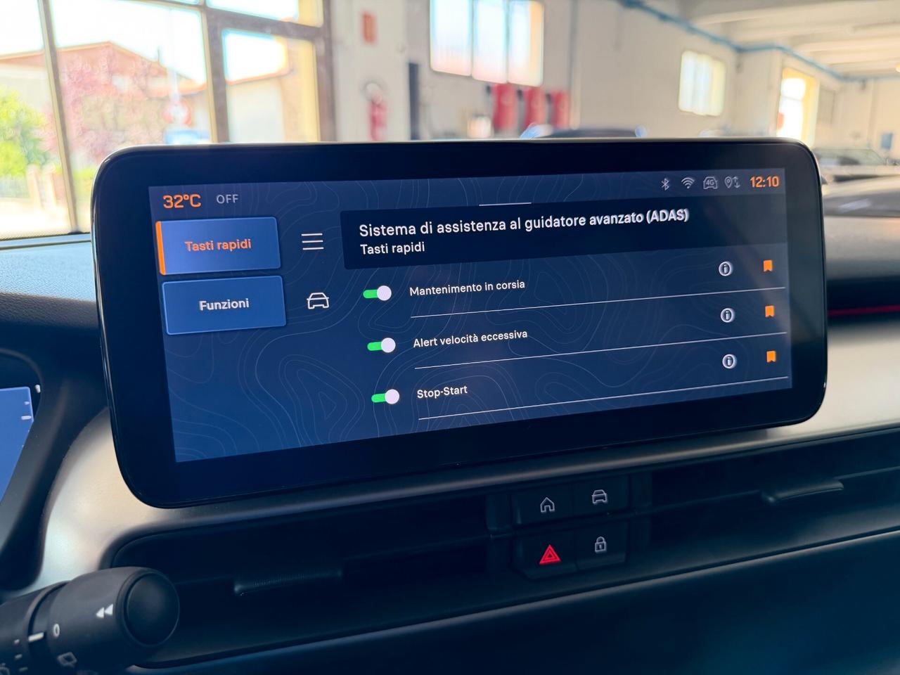 Jeep Avenger 1.2 Turbo 100 CV Summit 2025 Neopatentati Km 18000