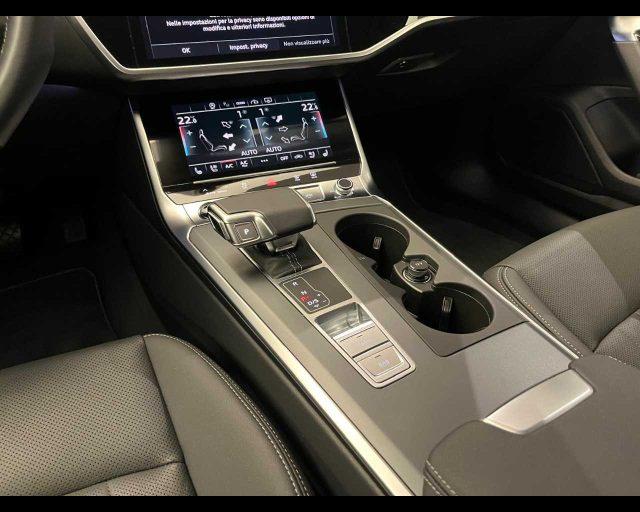 AUDI A6 Avant 40 2.0 TDI S tronic Business Advanced