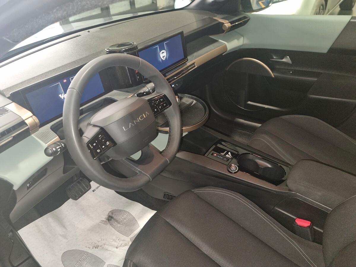 Lancia Ypsilon 1.2 Hybrid AUTOMATICA AZIENDALE
