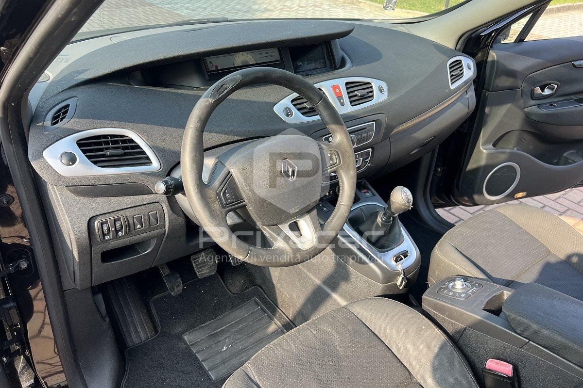 RENAULT Scénic X-Mod 1.9 dCi 130CV Dynamique