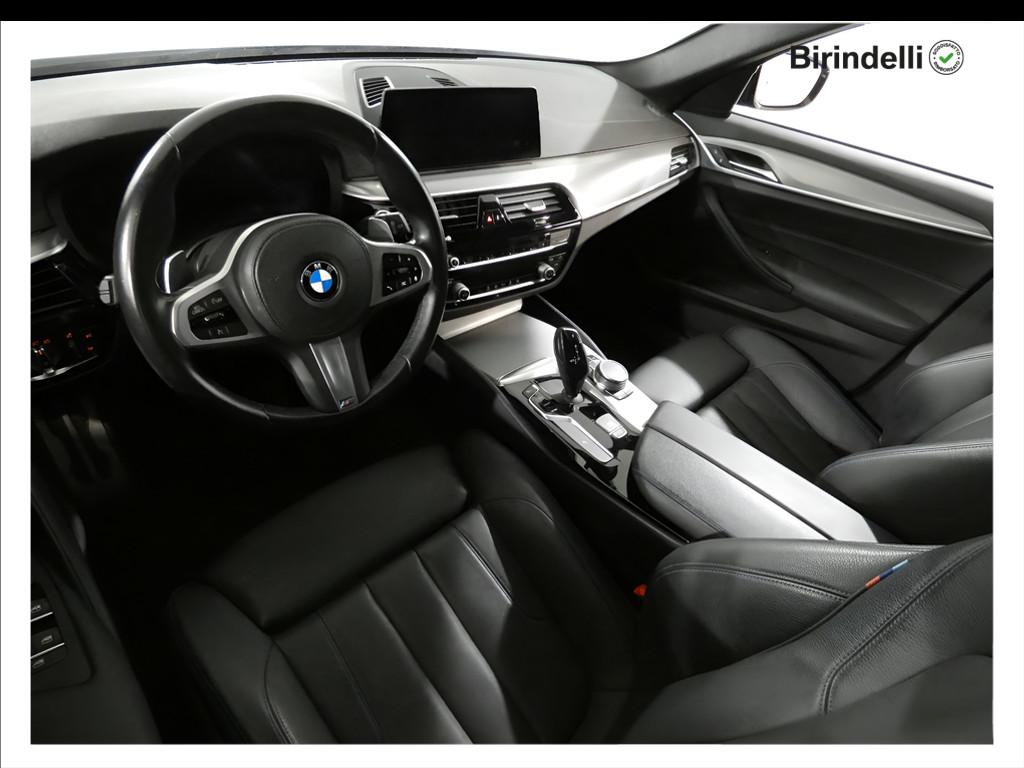 BMW Serie 5(G30/31/F90) - 520d 48V Touring Msport