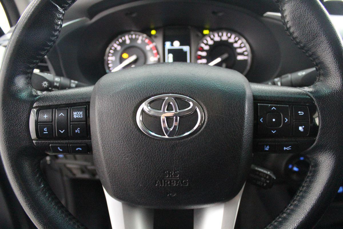 HILUX 2.4 D-4D A/T AWD 4 PORTE DOUBLE CAB EXECUTIVE