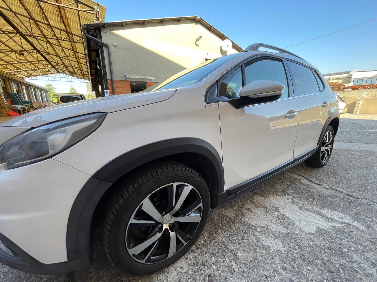 Peugeot 2008 BlueHDi 120 S&S Allure