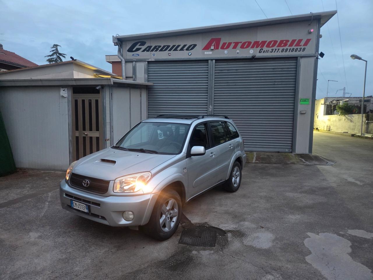 Toyota RAV 4 RAV4 2.0 Tdi D-4D cat 5 porte Sol