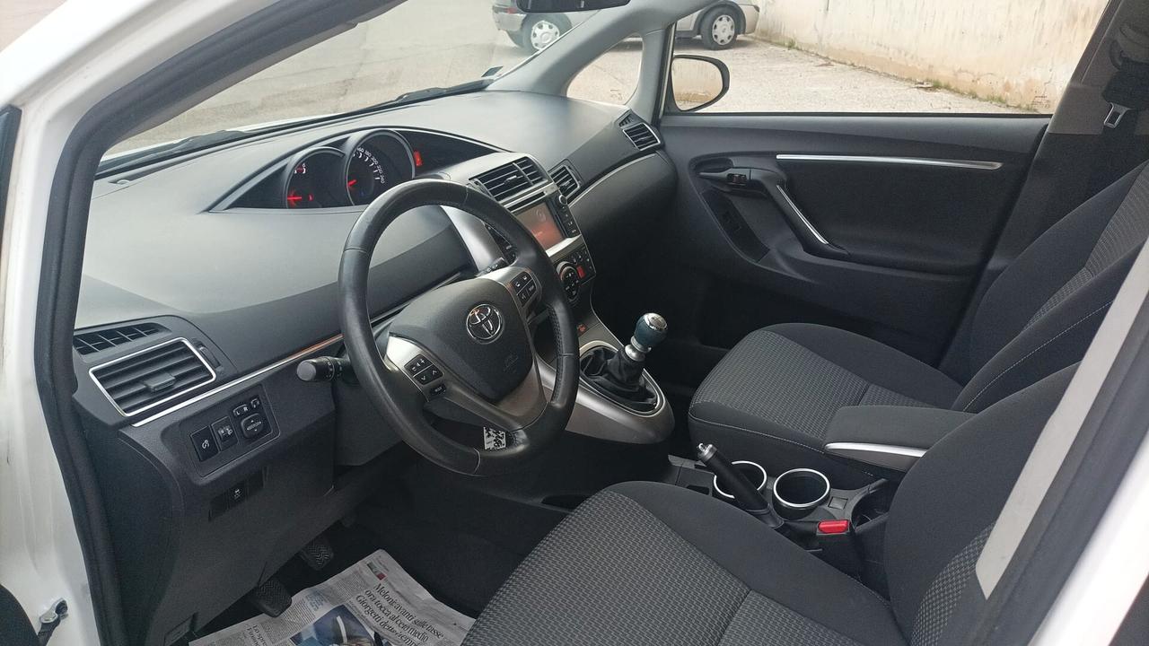 Toyota Verso 1.6 D-4D Style 7 posti