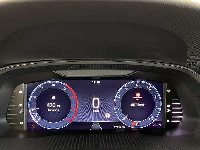 SKODA Octavia 2.0 TDI EVO SCR 150 CV DSG Wagon Executive