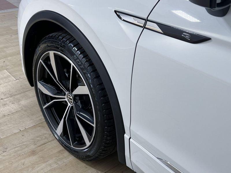 Volkswagen Tiguan Tiguan 2.0 tdi R-Line 150cv dsg