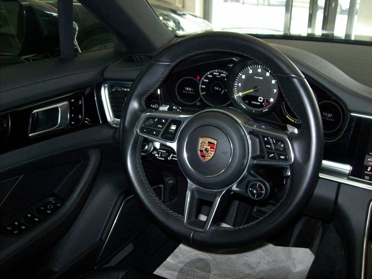 Porsche Panamera 4 Sport Turismo 2.9 E-Hybrid 462CV