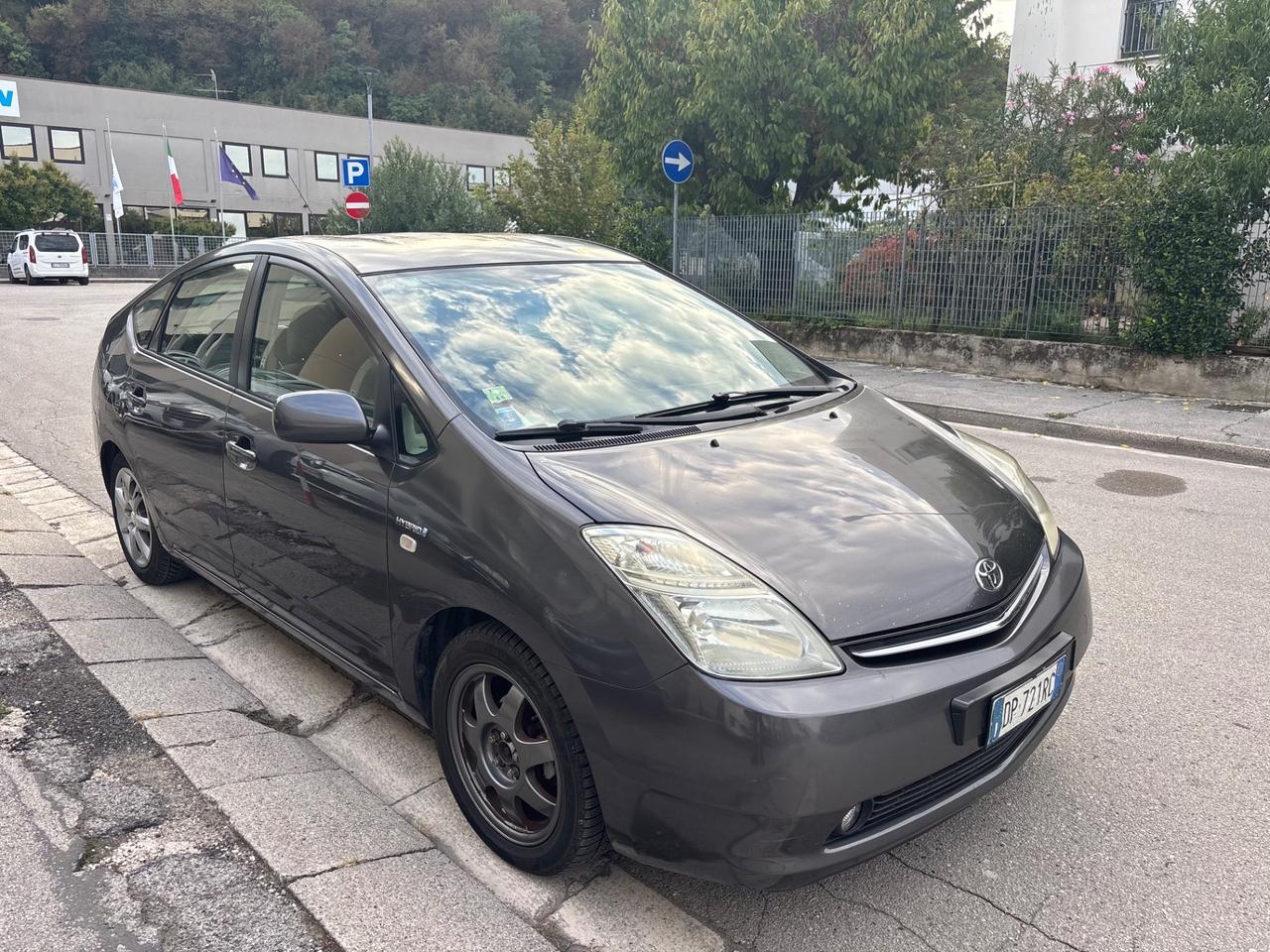 Toyota Prius 1.5i IBRIDA AUTOM. |OK NEOPATENTATI |