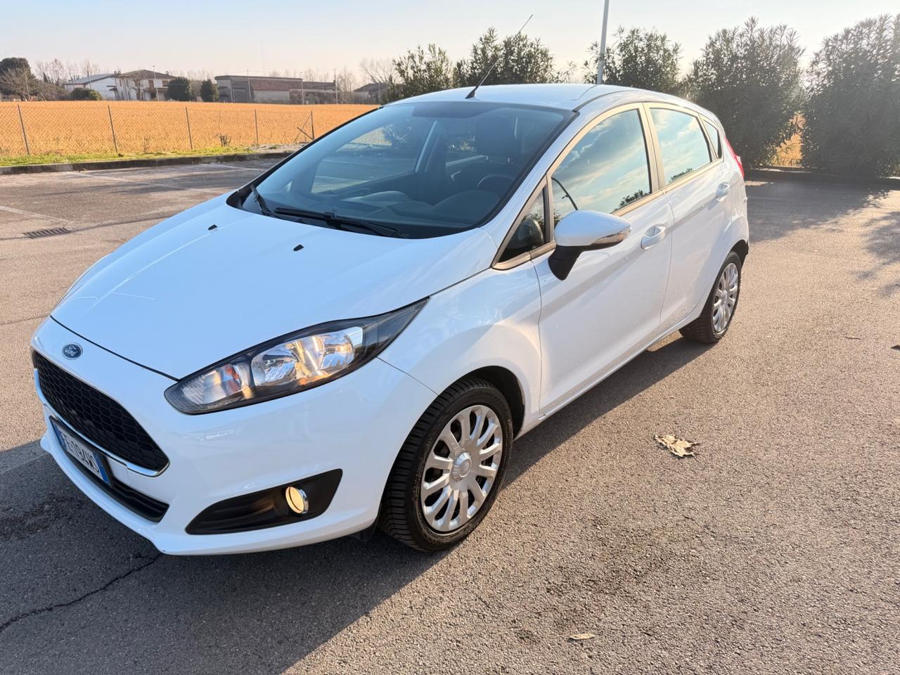 Ford Fiesta 1.5 TDCi 75CV euro6 neopatentati 2016