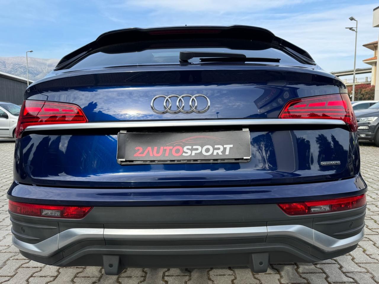 AUDÌ Q5 SLINE SPORTBACK 50 TFSIE IBRIDA PLUG IN TETTO 2022