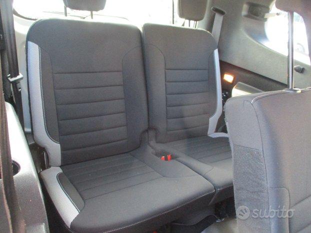 Dacia Lodgy STEPWAY 1.5 DCI 115CV E6D 7 POSTI NAVI