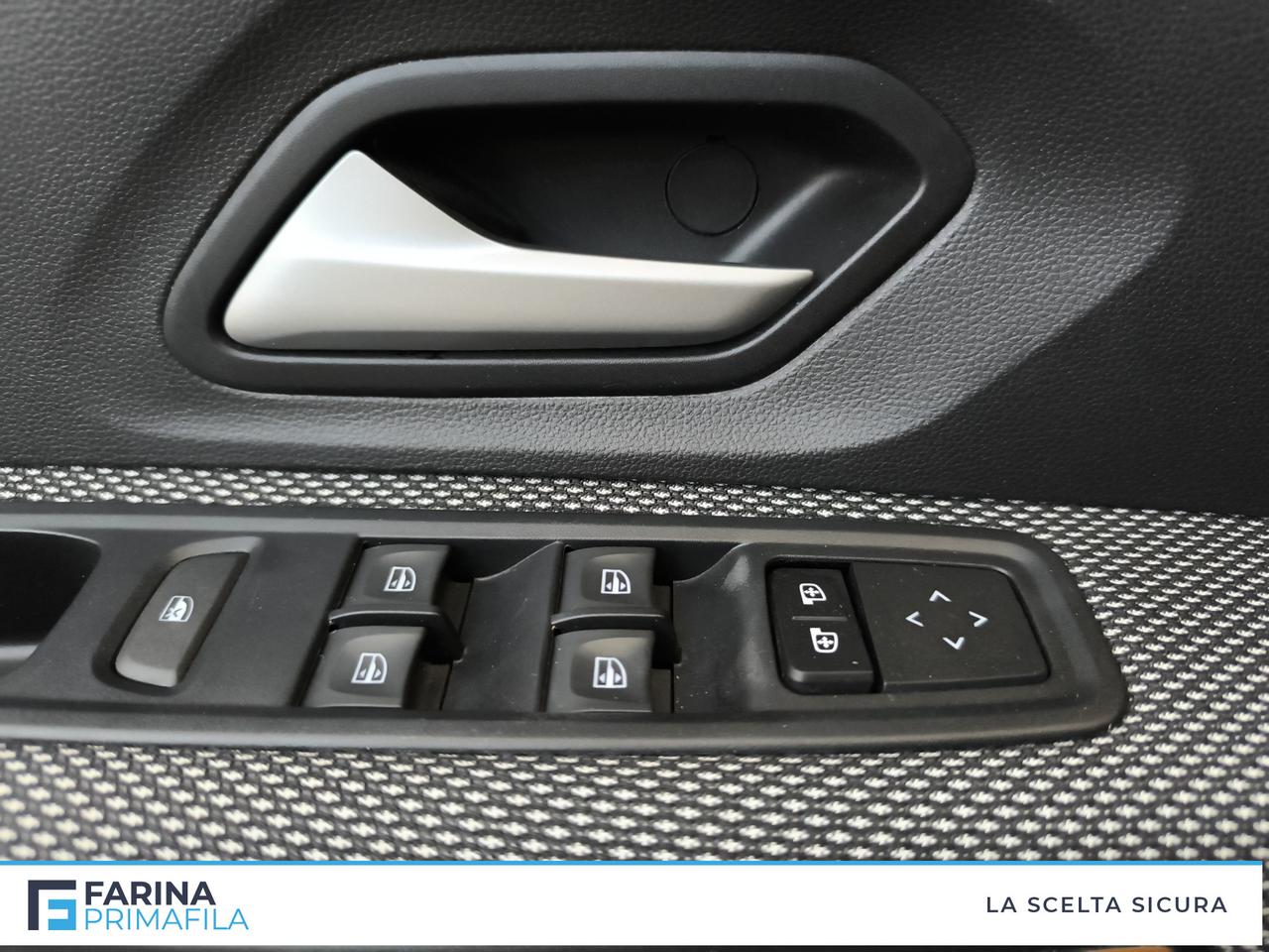 DACIA Sandero Stepway III 2021 - Sandero Stepway 1.0 tce Expression Eco-g 100cv
