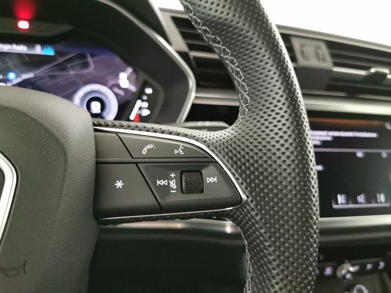Audi Q3 I 2019 Sportback Sportback 35 2.0 tdi S Line Edition s-tronic